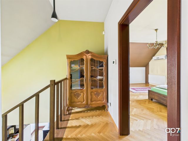 dom wolnostojący, 4 pokoje Michałowice, ul. Nad Dłubnią. Zdjęcie 16