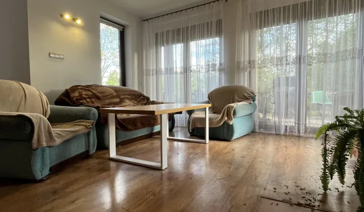 dom wolnostojący, 5 pokoi Kolonia Poczesna, ul. Spadowa