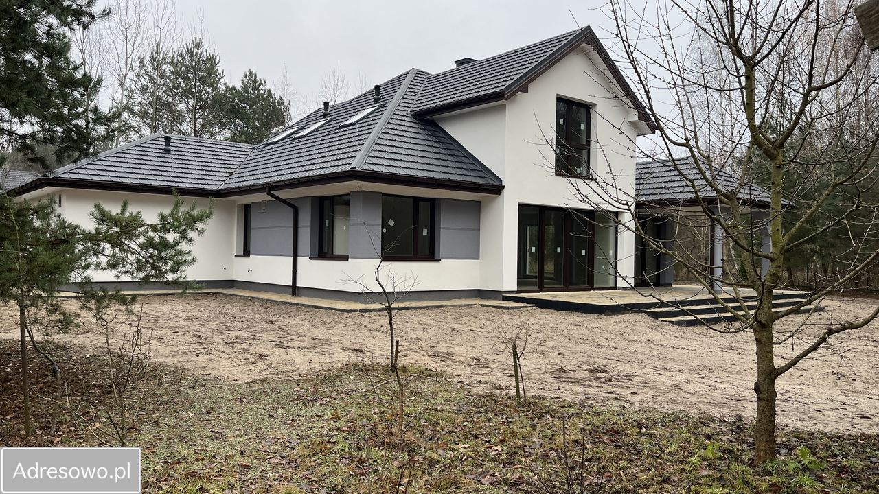 dom wolnostojący, 6 pokoi Radonie. Zdjęcie 16