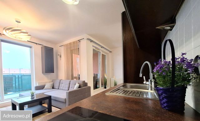 Mieszkanie 3-pokojowe Rumia, ul. Kosynierów. Zdjęcie 1