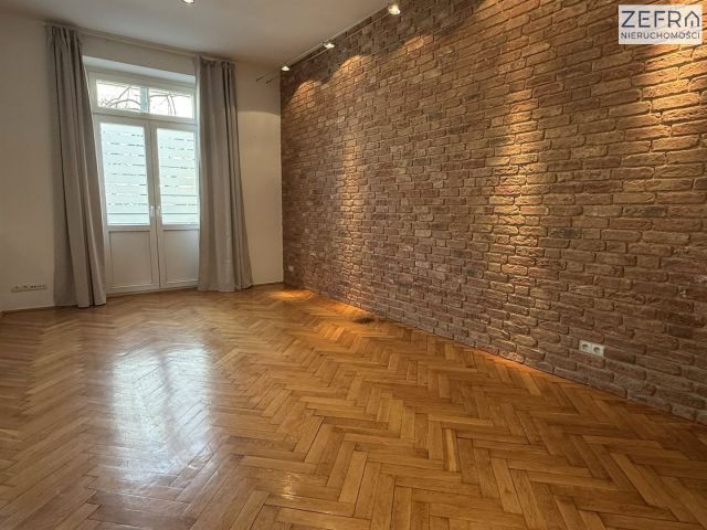 Lokal Kraków Zwierzyniec. Zdjęcie 6