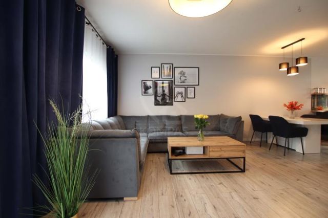 dom szeregowy, 4 pokoje Wilkszyn, ul. Wiśniowe Wzgórze. Zdjęcie 2