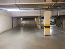 Garaż/miejsce parkingowe Kraków Podgórze, ul. Lubostroń. Zdjęcie 1