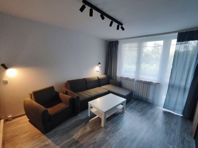 Mieszkanie 3-pokojowe Bielsko-Biała Aleksandrowice, ul. Goleszowska. Zdjęcie 1