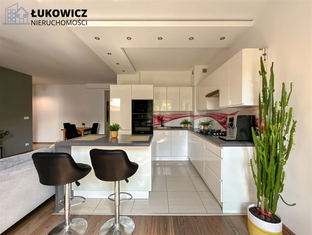 Mieszkanie 3-pokojowe Bielsko-Biała. Zdjęcie 2