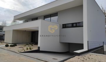 dom wolnostojący, 7 pokoi Konstancin-Jeziorna