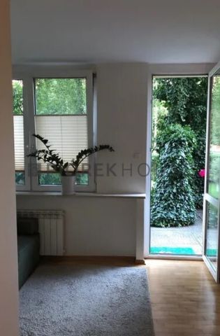 Mieszkanie 2-pokojowe Warszawa Mokotów, ul. Bernardyńska. Zdjęcie 2