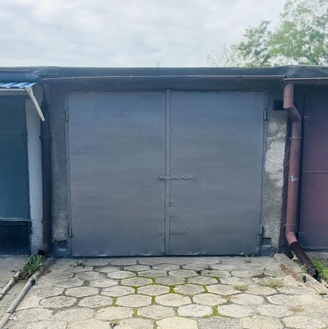 Garaż/miejsce parkingowe Sosnowiec Niwka, ul. Juliana Tuwima. Zdjęcie 1