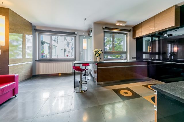 Mieszkanie 1-pokojowe Warszawa Gocław, ul. Jana Nowaka-Jeziorańskiego. Zdjęcie 2