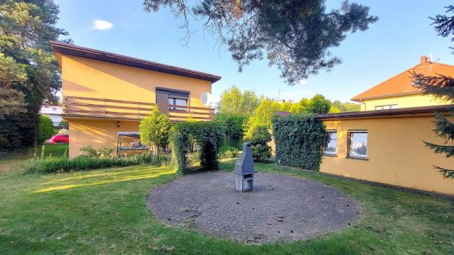 dom wolnostojący, 5 pokoi Świerklaniec, ul. Romantyczna. Zdjęcie 2