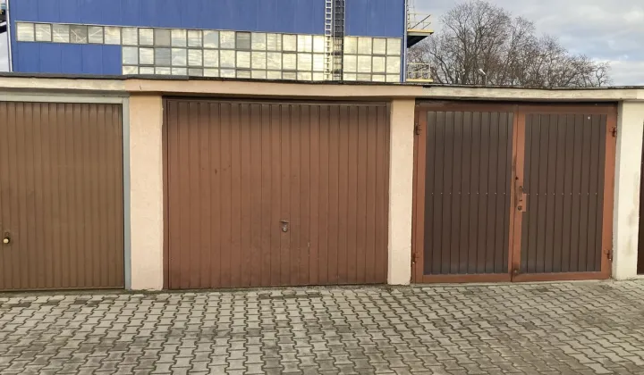 Garaż/miejsce parkingowe Sulechów, os. Nadodrzańskie