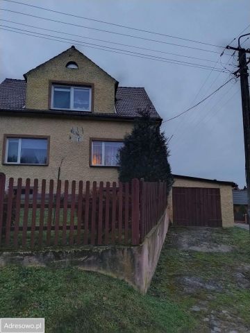 dom wolnostojący, 5 pokoi Dychów. Zdjęcie 1