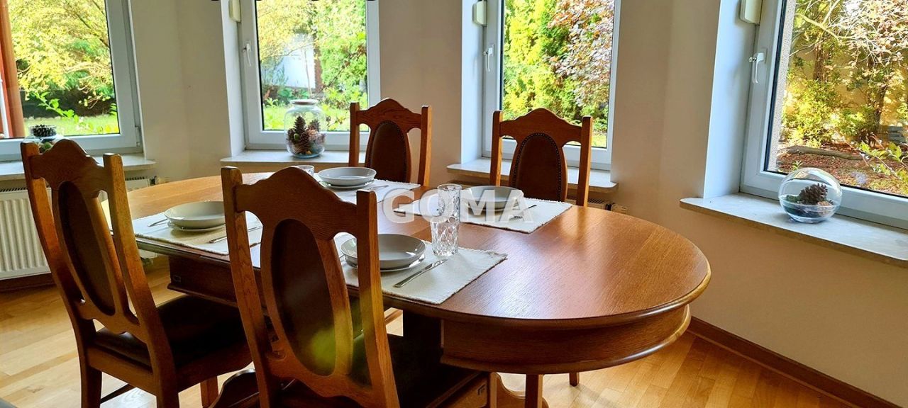 dom wolnostojący, 7 pokoi Józefów Centrum. Zdjęcie 6