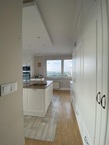 Mieszkanie 5-pokojowe Warszawa Mokotów, al. gen. Władysława Sikorskiego. Zdjęcie 2