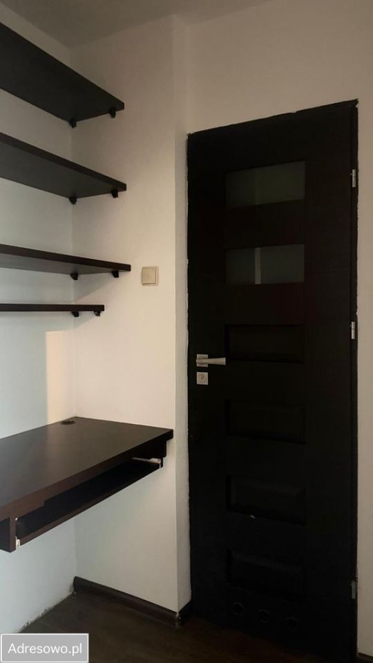 Mieszkanie 3-pokojowe Nowy Wiśnicz, ul. Jana Brzękowskiego. Zdjęcie 3