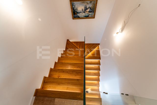 dom wolnostojący, 5 pokoi Jasionka. Zdjęcie 15