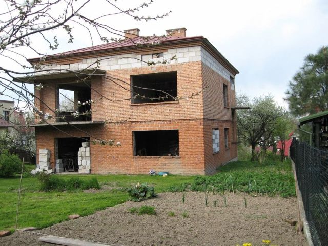 dom wolnostojący, 4 pokoje Krosno Bursaki, ul. Szarych Szeregów. Zdjęcie 1