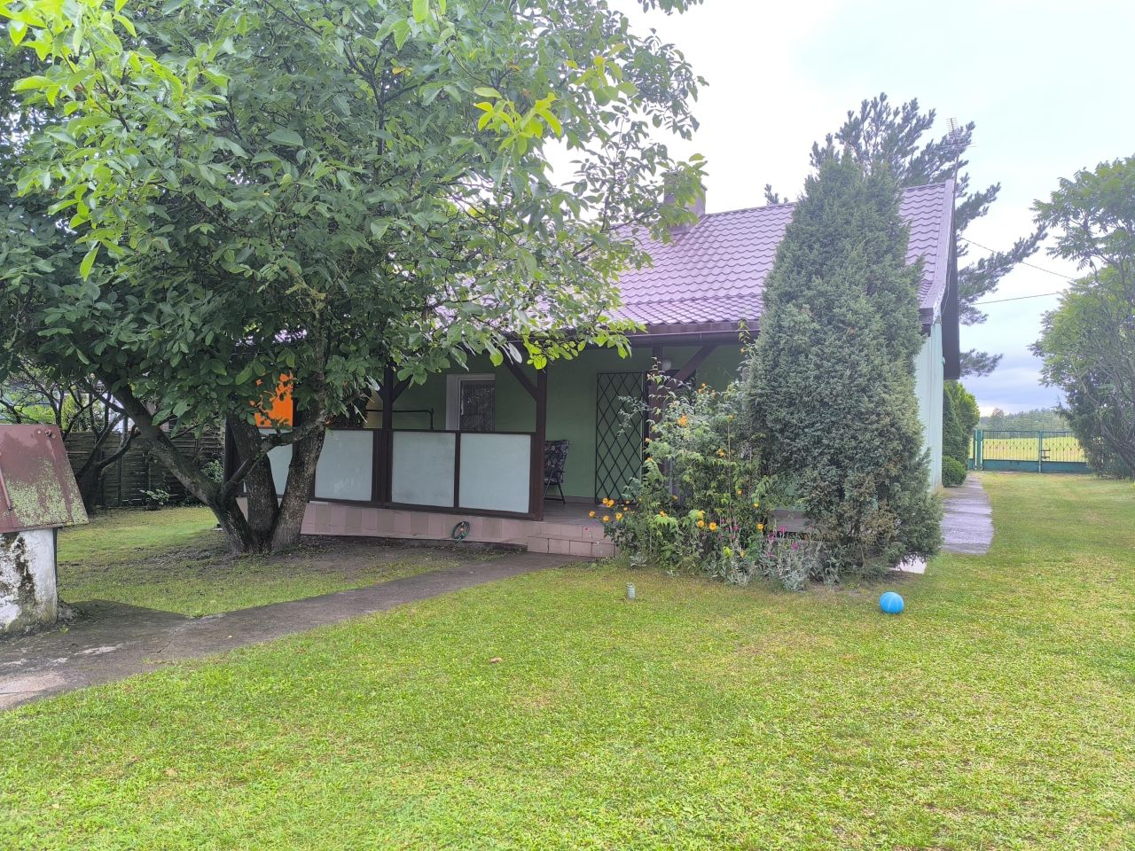 dom wolnostojący, 3 pokoje Łomia. Zdjęcie 1