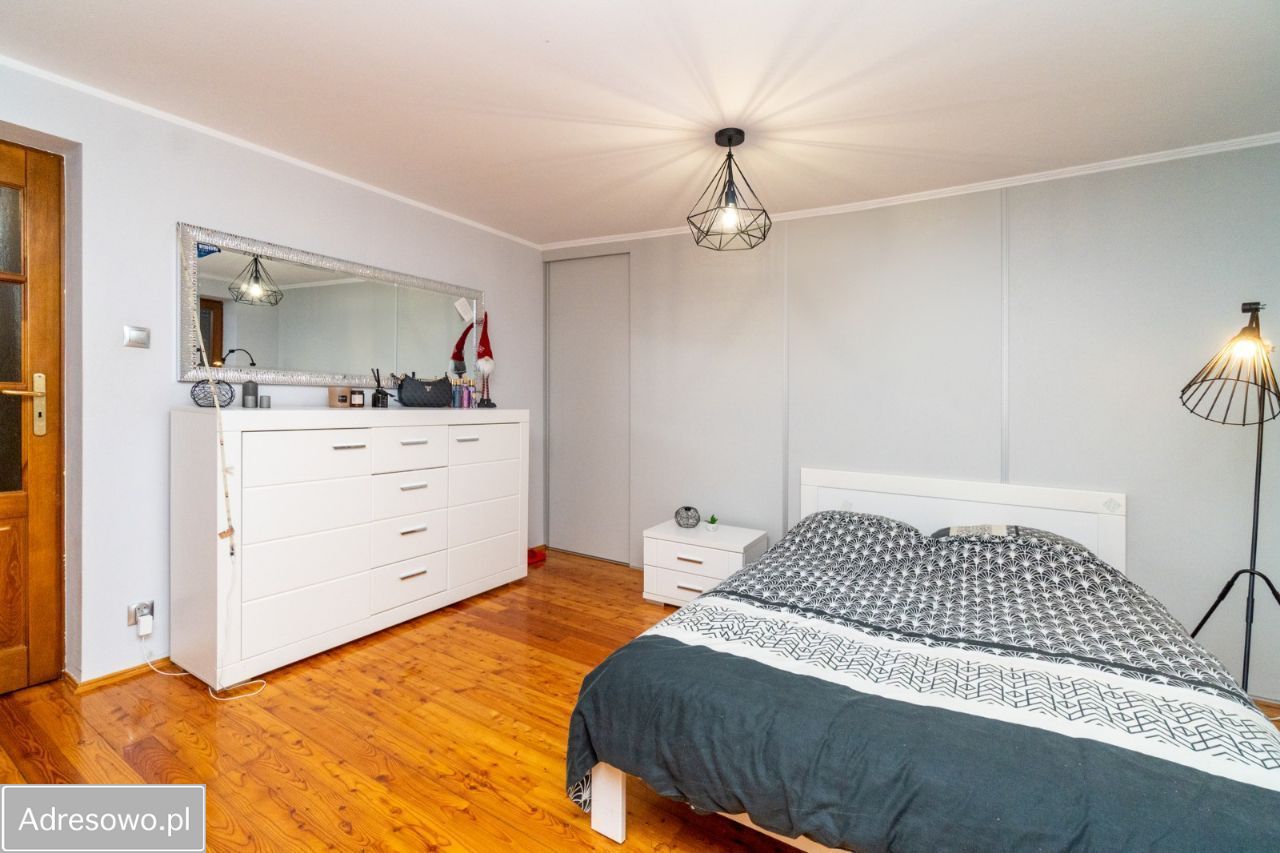 dom wolnostojący, 8 pokoi Szczepańcowa. Zdjęcie 9