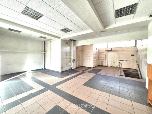 Lokal Sławno, ul. Jedności Narodowej. Zdjęcie 3