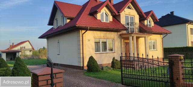 dom wolnostojący, 6 pokoi Kurów, ul. Zielona. Zdjęcie 1