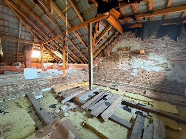 dom wolnostojący, 7 pokoi Parzęczew. Zdjęcie 27