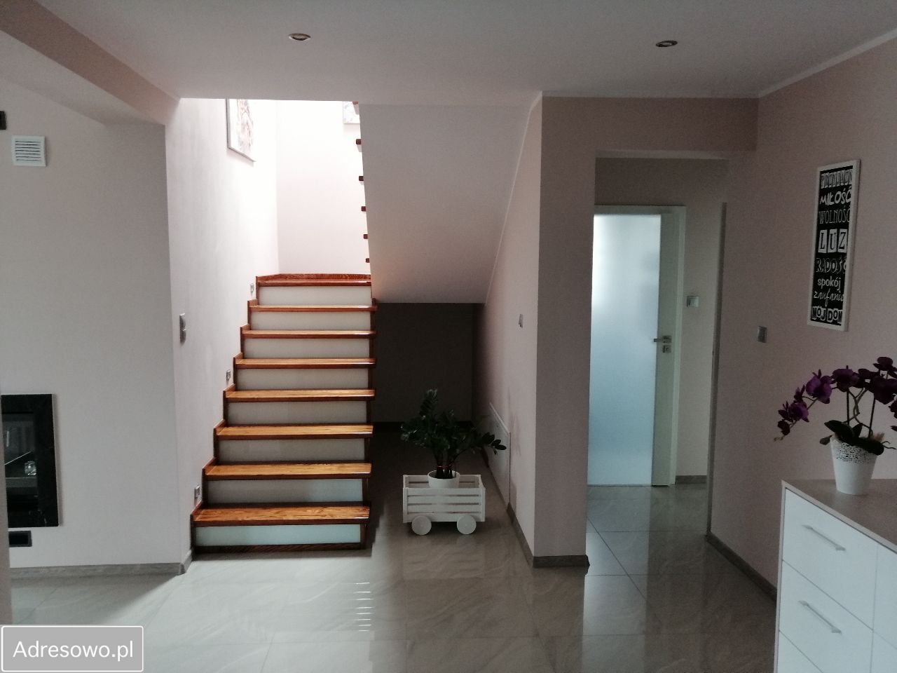 dom wolnostojący, 5 pokoi Ciechanów, ul. Marcina Kasprzaka. Zdjęcie 5