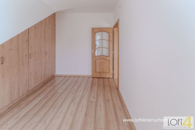 dom szeregowy, 6 pokoi Nowy Sącz, ul. Stadnickich. Zdjęcie 12