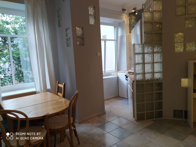 Mieszkanie 3-pokojowe Warszawa Ochota, ul. Filtrowa. Zdjęcie 1