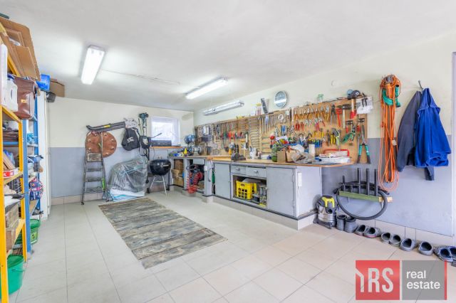 dom wolnostojący, 4 pokoje Laski. Zdjęcie 19