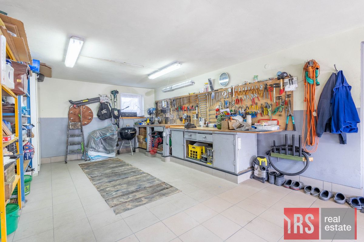 dom wolnostojący, 4 pokoje Laski. Zdjęcie 19