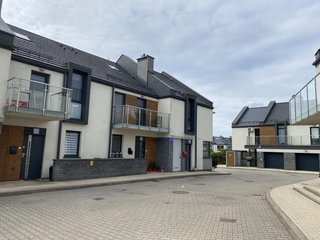 dom szeregowy, 4 pokoje Łódź Nowosolna, ul. Klementynkowa. Zdjęcie 2