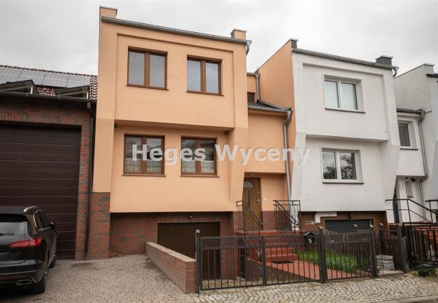 dom szeregowy, 4 pokoje Jawor, ul. Stanisława Wyspiańskiego. Zdjęcie 1