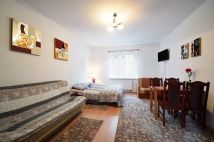 dom wolnostojący, 17 pokoi Kołobrzeg, ul. Różana. Zdjęcie 3