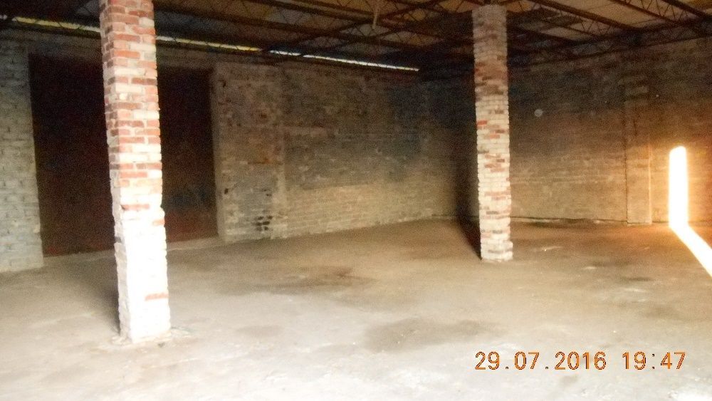 Hala/magazyn Kuniów. Zdjęcie 2