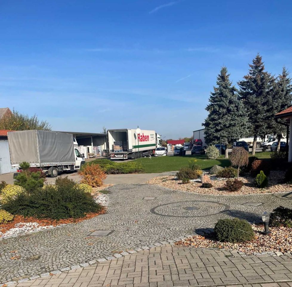 Hala/magazyn Trzebnica. Zdjęcie 2