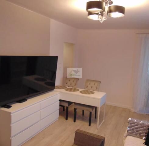 Mieszkanie 2-pokojowe Dzierżoniów, os. Błękitne. Zdjęcie 3