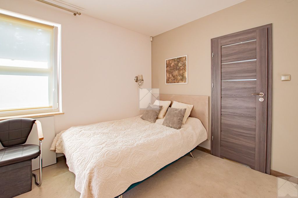 dom wolnostojący, 6 pokoi Radawa, ul. Mołodycka. Zdjęcie 18