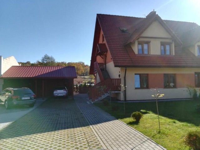 Mieszkanie 4-pokojowe Staniszów, ul. Słoneczna. Zdjęcie 1