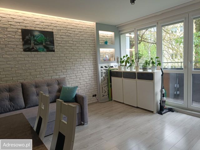 Mieszkanie 2-pokojowe Łódź Dąbrowa, ul. Kornela Makuszyńskiego. Zdjęcie 1