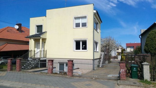 dom wolnostojący, 9 pokoi Zielona Góra Jędrzychów. Zdjęcie 1