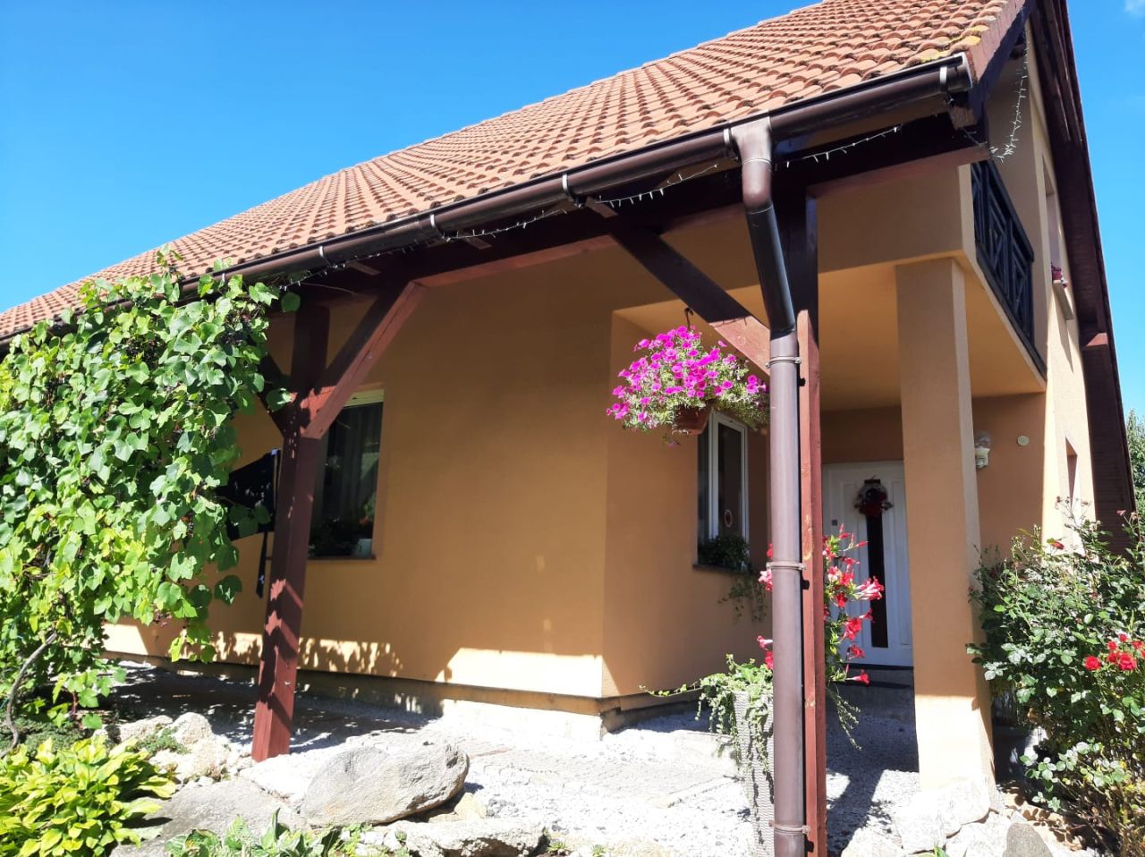 dom wolnostojący, 4 pokoje Wojcieszyce, ul. Rumiankowa. Zdjęcie 2