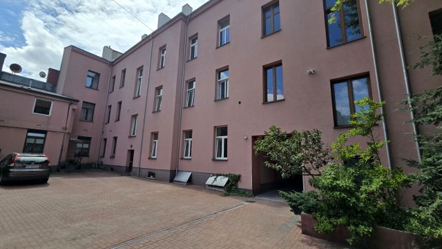 Mieszkanie 2-pokojowe Piotrków Trybunalski Śródmieście, ul. Polskiej Organizacji Wojskowej. Zdjęcie 1
