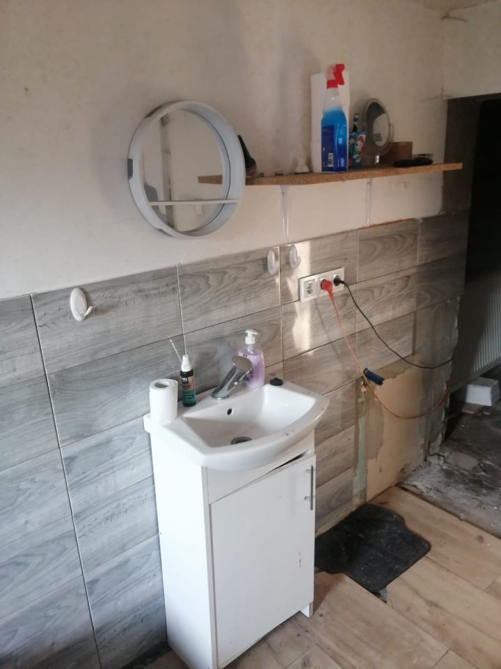 dom wolnostojący, 4 pokoje Budzieszowice. Zdjęcie 12
