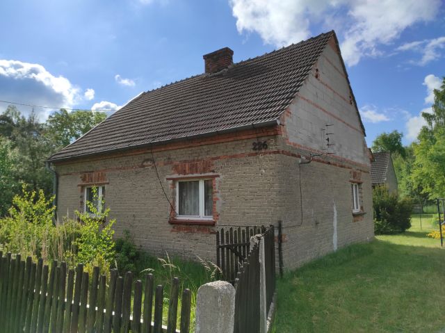 dom wolnostojący, 3 pokoje Grodziec, ul. Częstochowska. Zdjęcie 1