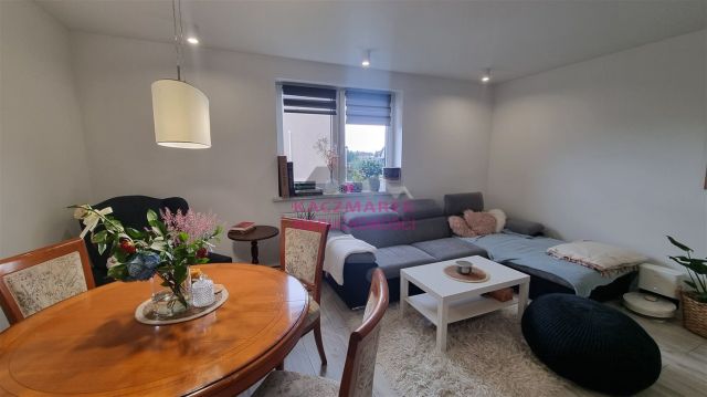 Mieszkanie 4-pokojowe Goczałkowice-Zdrój. Zdjęcie 1