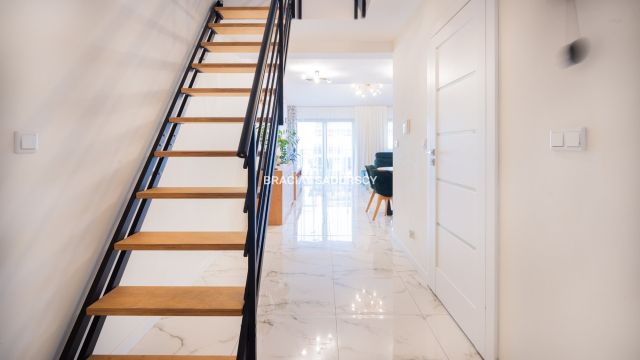 Mieszkanie 4-pokojowe Kraków Bieżanów, ul. Henryka i Karola Czeczów. Zdjęcie 16