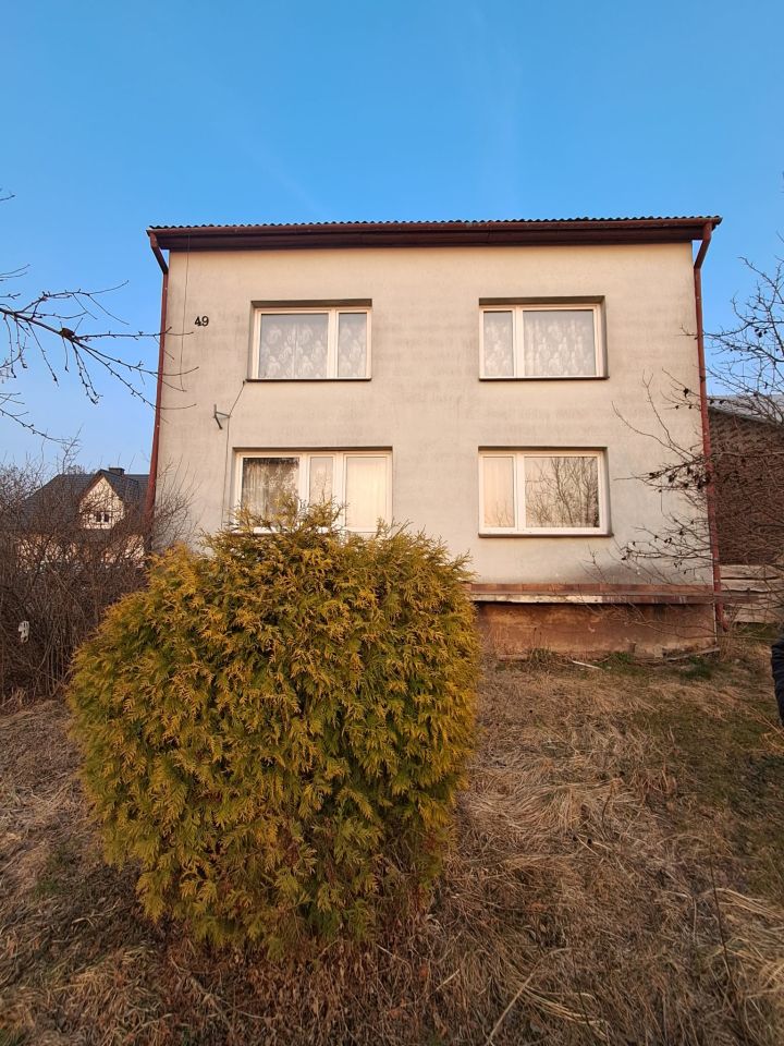 dom wolnostojący, 5 pokoi Dąbrowa Tomaszowska. Zdjęcie 2