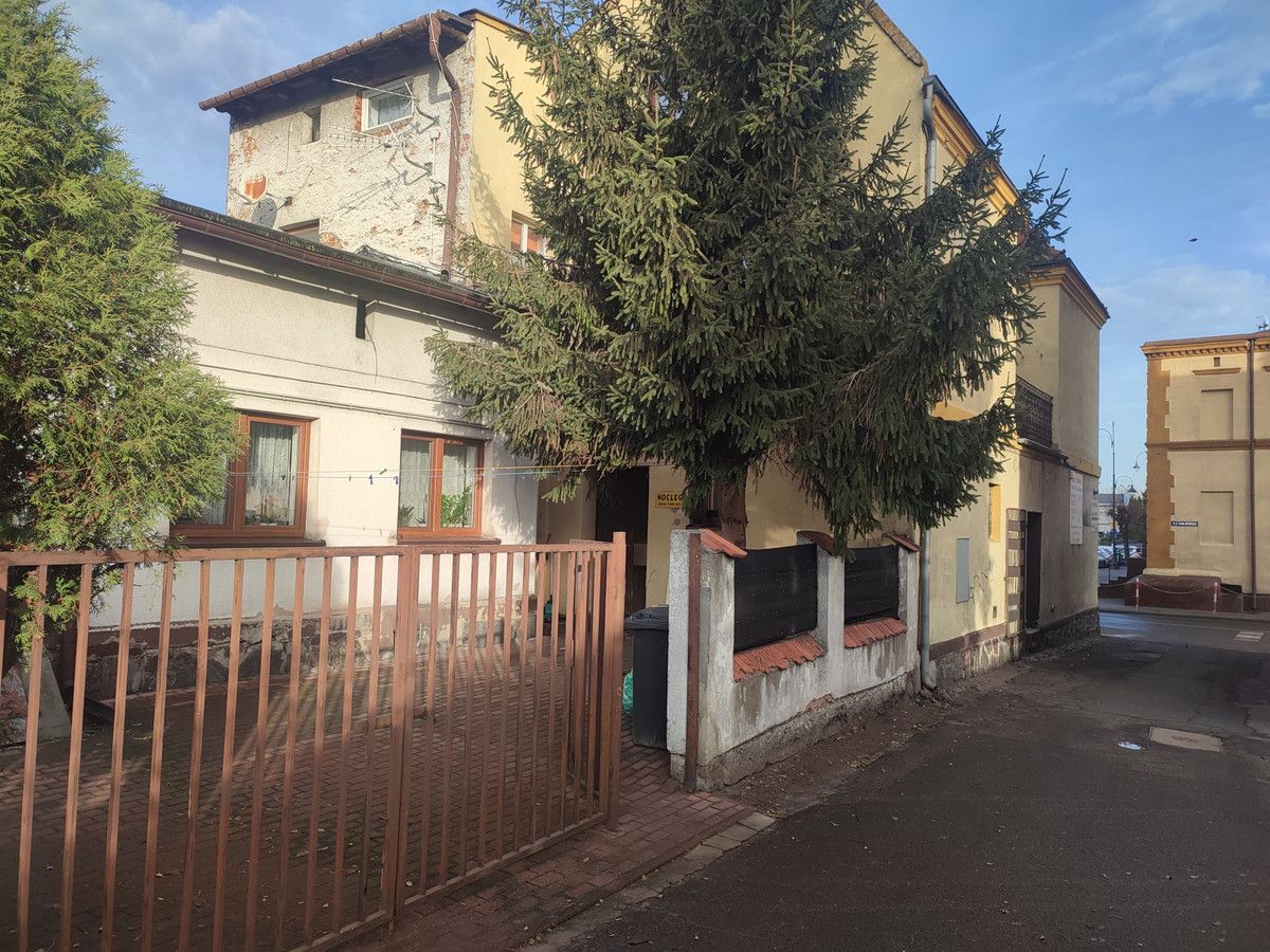 kamienica Kłecko, pl. Powstańców Wielkopolskich. Zdjęcie 4