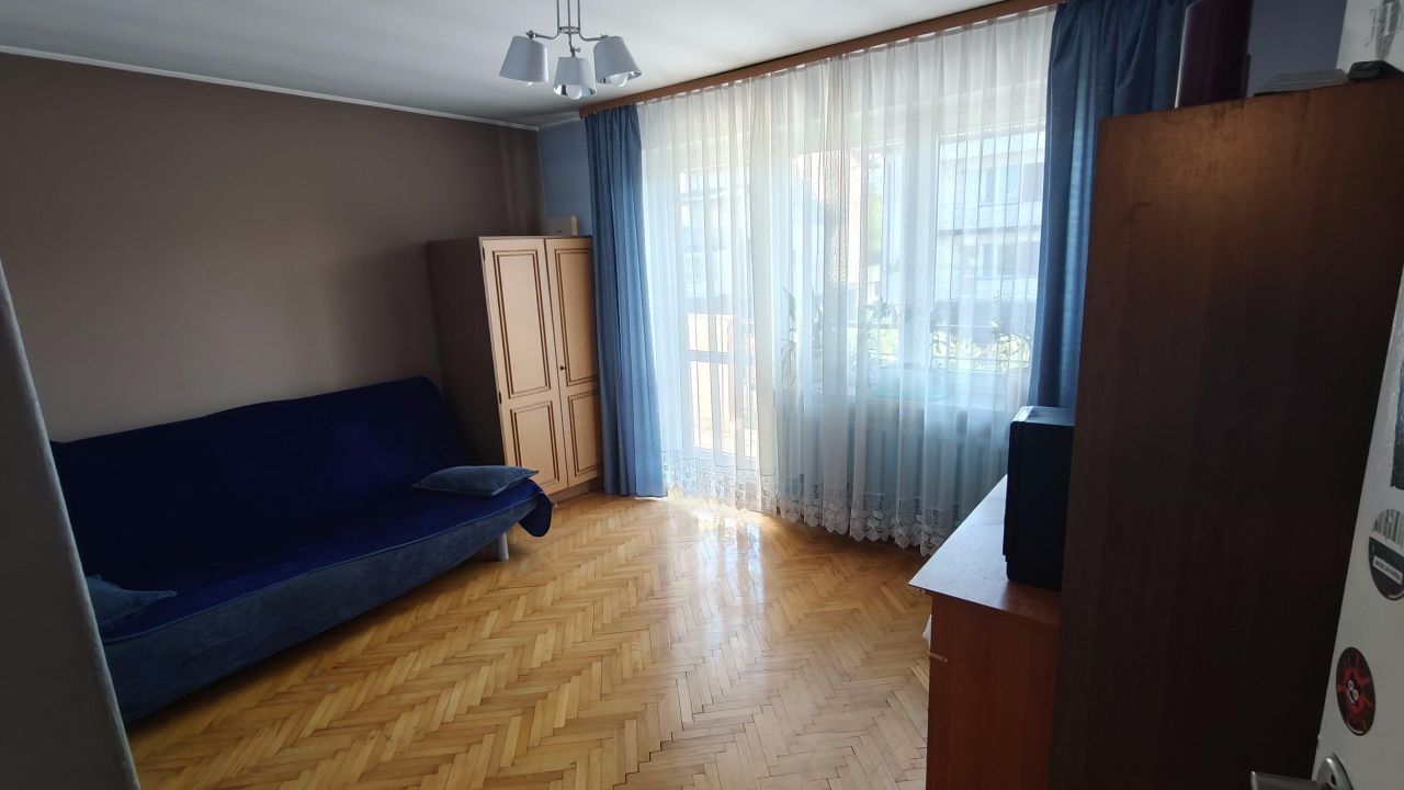 dom wolnostojący, 8 pokoi Busko-Zdrój, ul. Adolfa Dygasińskiego. Zdjęcie 1